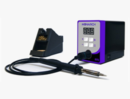 Temperature Controlled Soldering Station Monarch M-70